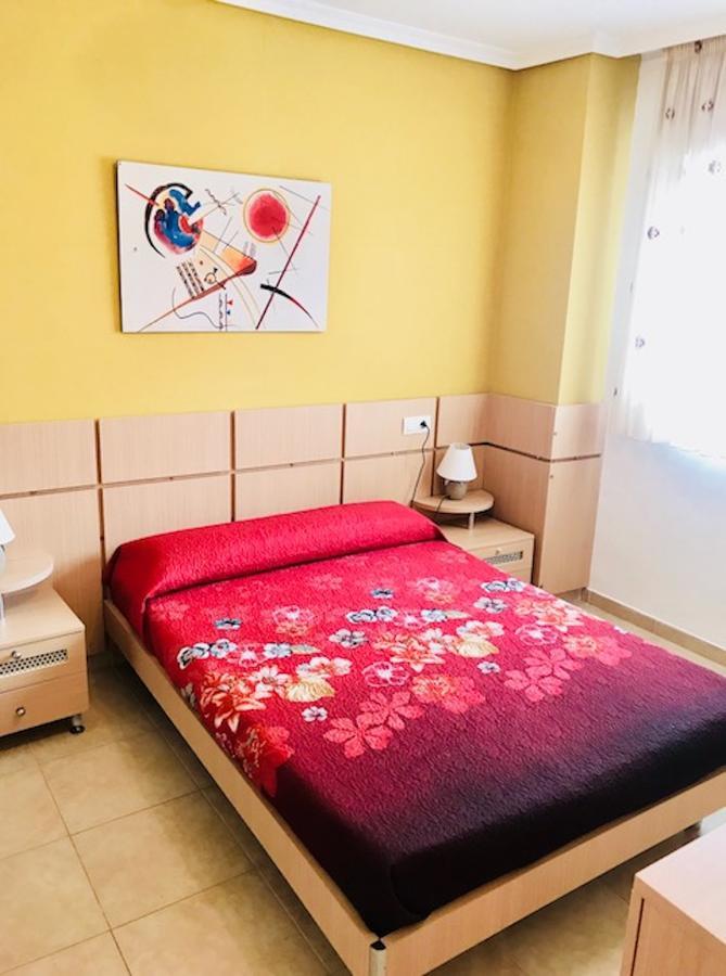 Apartamentos Boutique Valparaiso Оропеса дел Мар Екстериор снимка